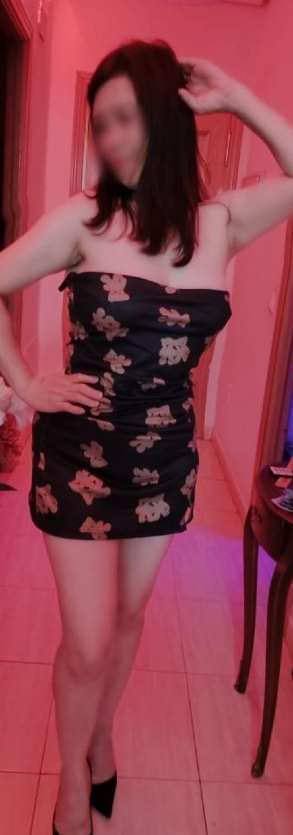 645505778|SUKI|Chica