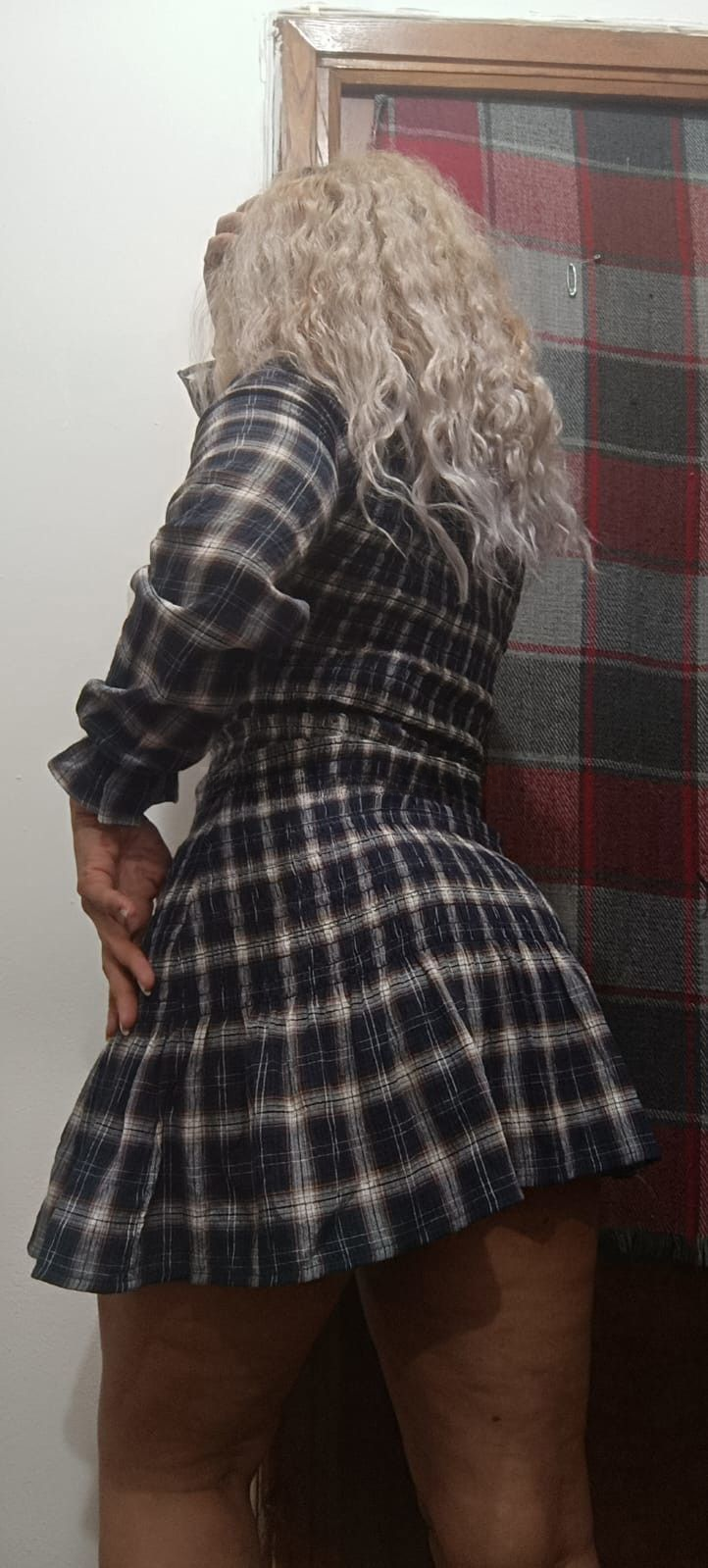 602040699|SILVIA|Chica