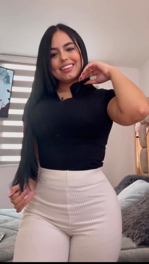 623268035|CHARLOTTE|Chica