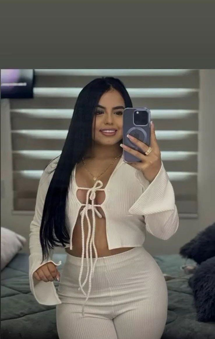 623268035|CHARLOTTE|Chica