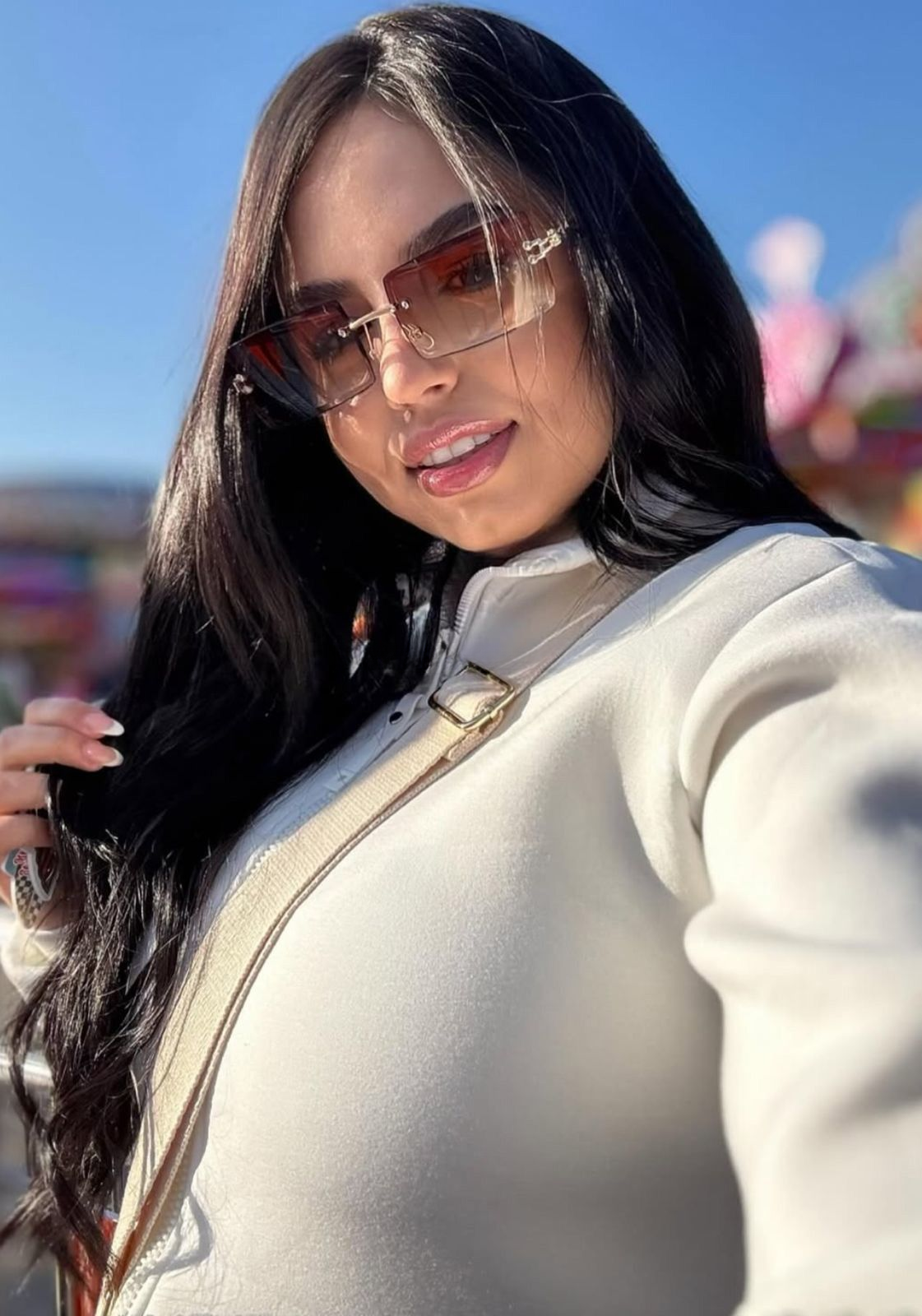 623268035|CHARLOTTE|Chica