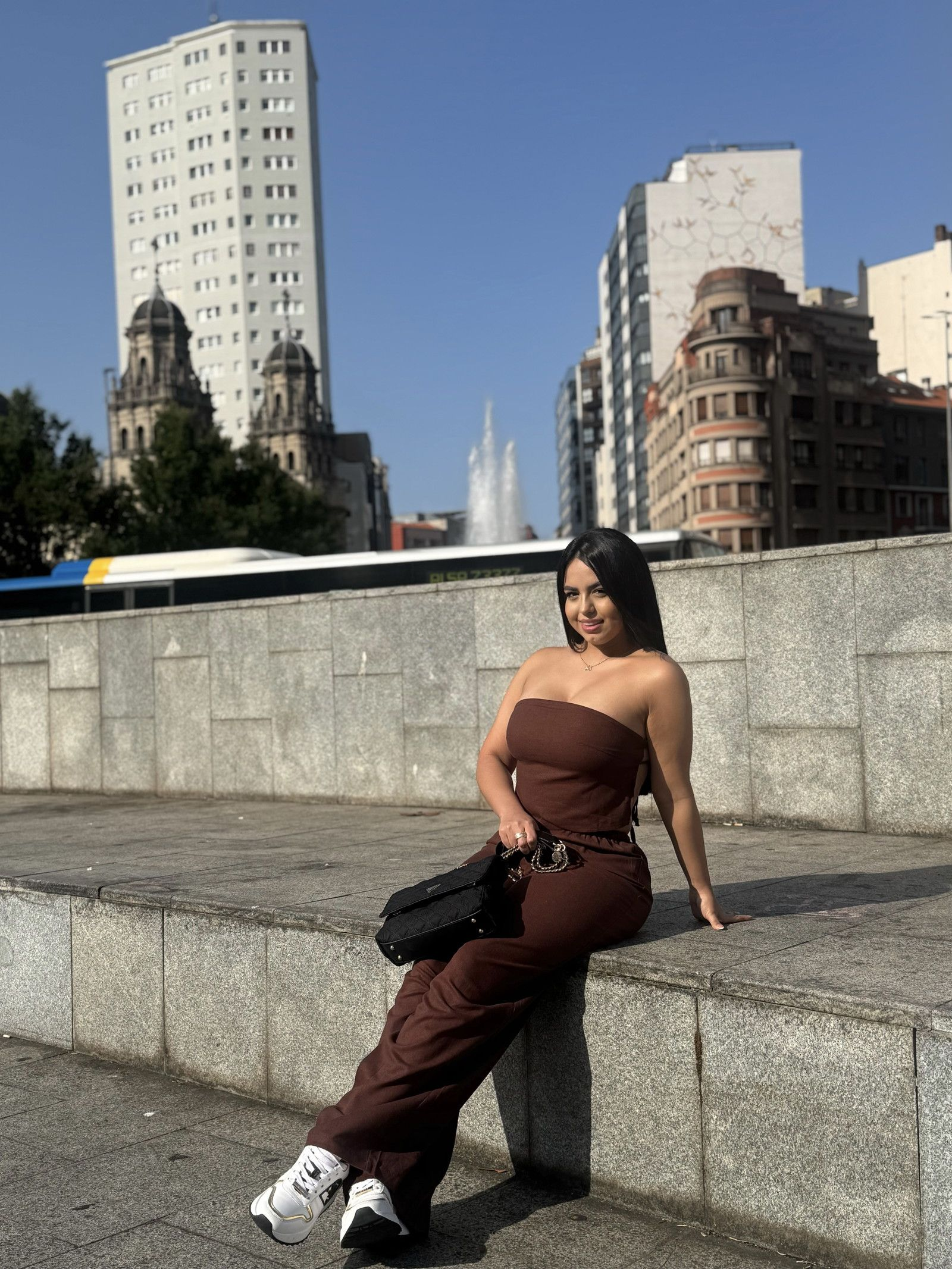 623268035|CHARLOTTE|Chica
