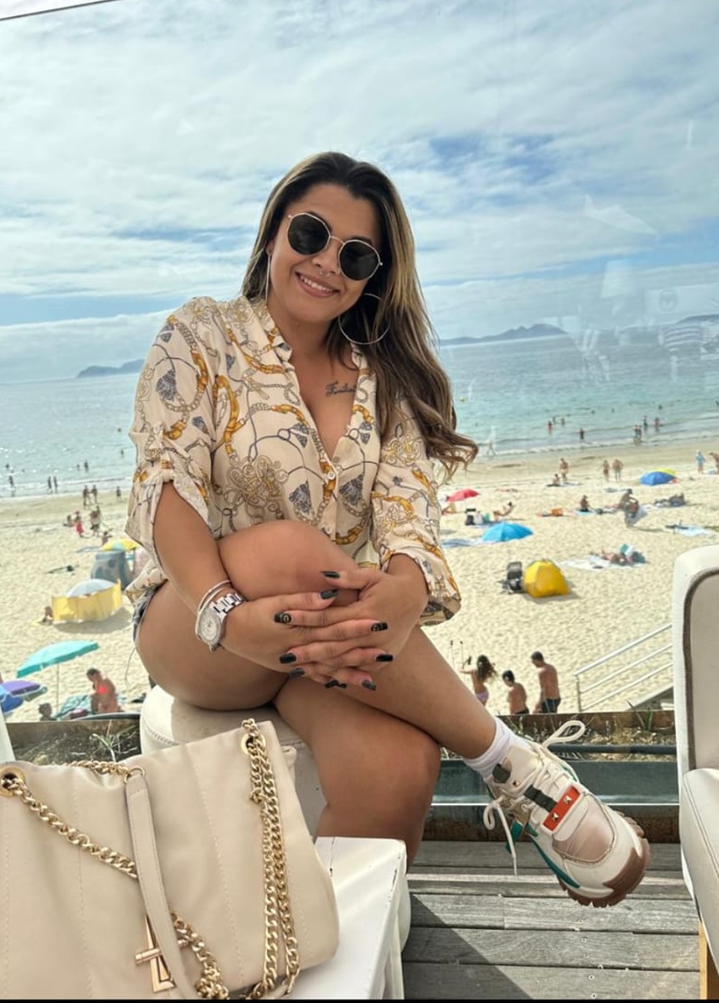 632945985|MARCELA|Chica