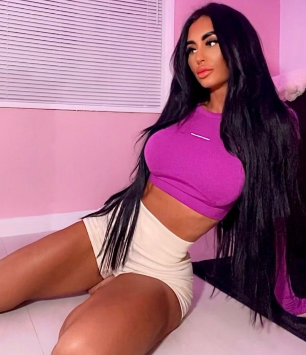 623741164|AMMY|Chica