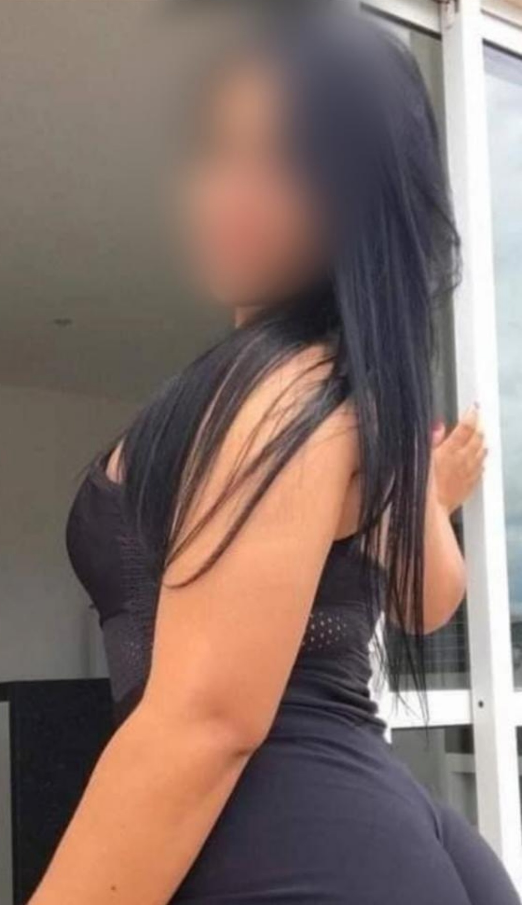 643278859|LIZZA|Chica