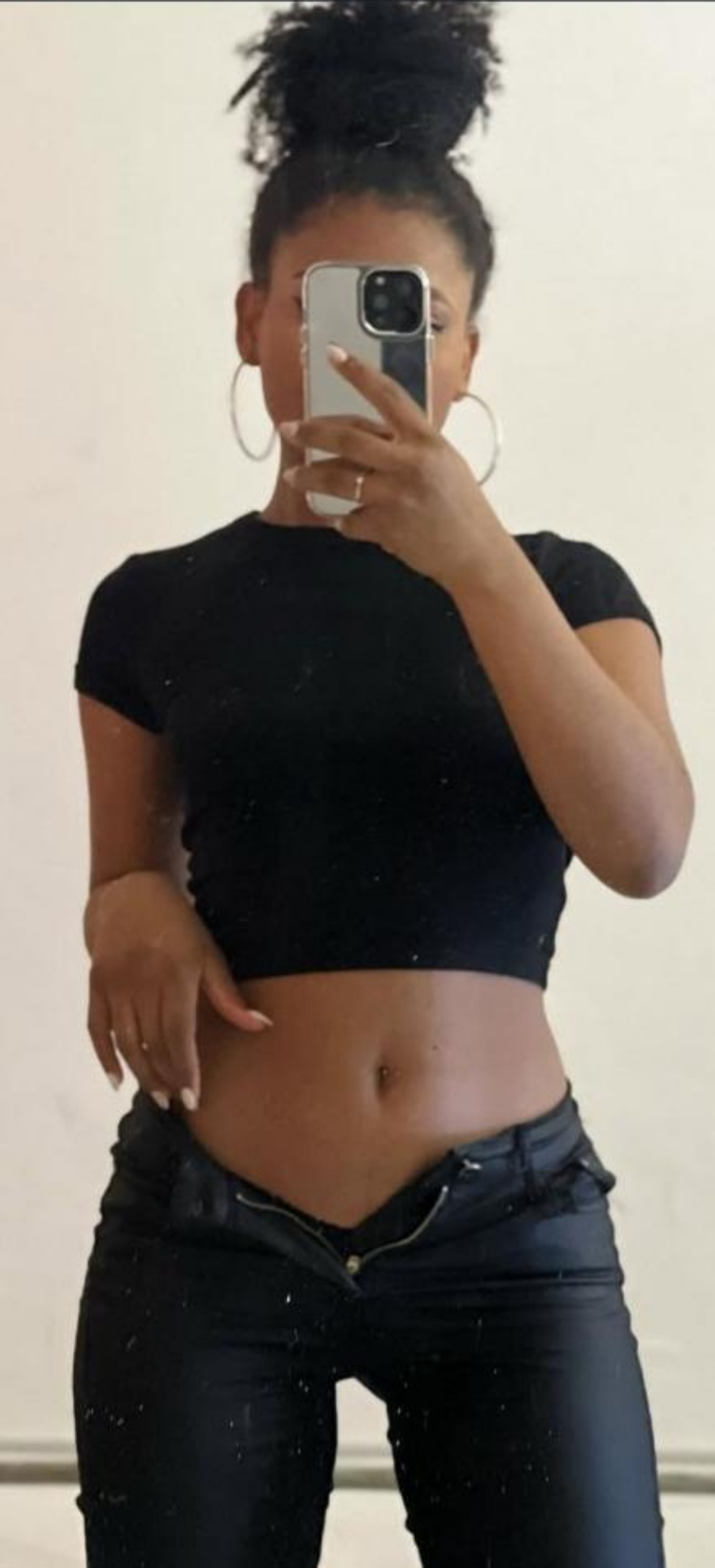687467003|CARMELA|Chica
