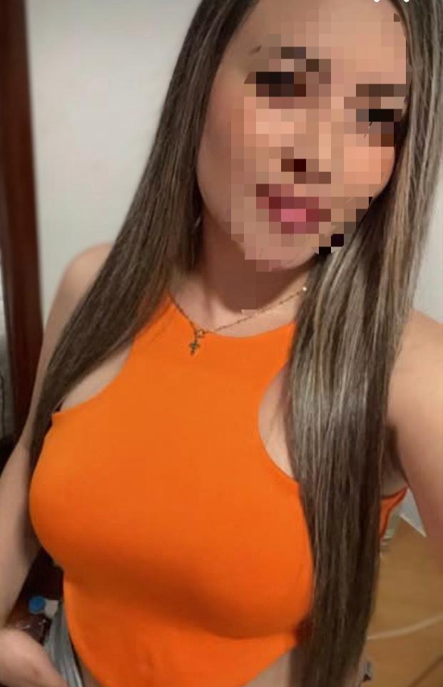 614528856|IRIS|Chica