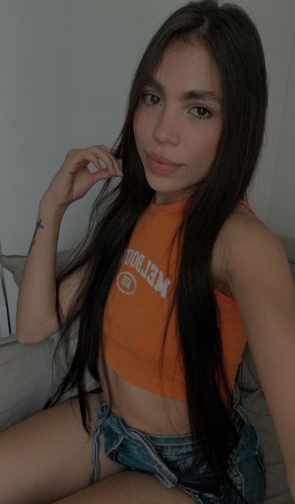 624532885|VALERIA|Chica