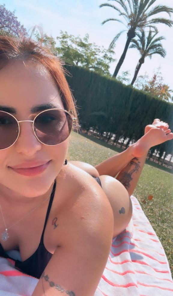 689686597|YANI|Chica