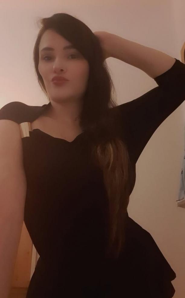 614569873|SOL|Chica