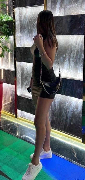 674447117|CRISTAL|Chica