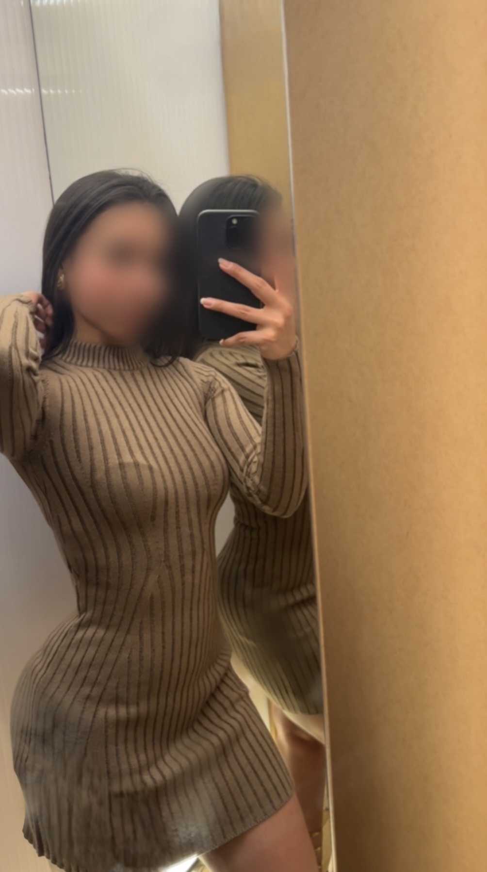 630368790|REBECCA|Chica