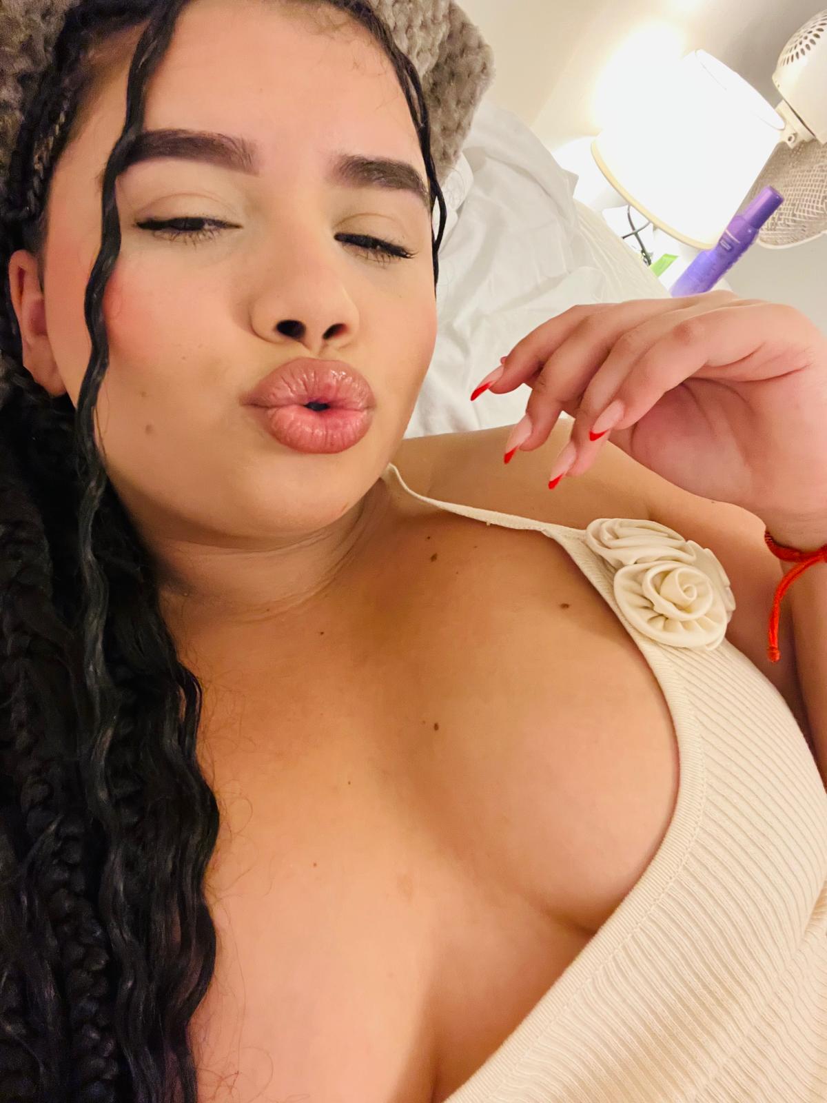 642571443|KARLA|Chica