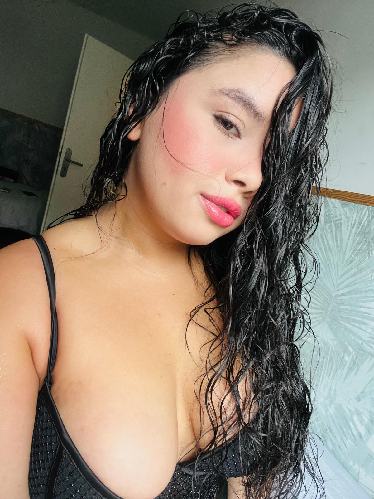 642571443|KARLA|Chica