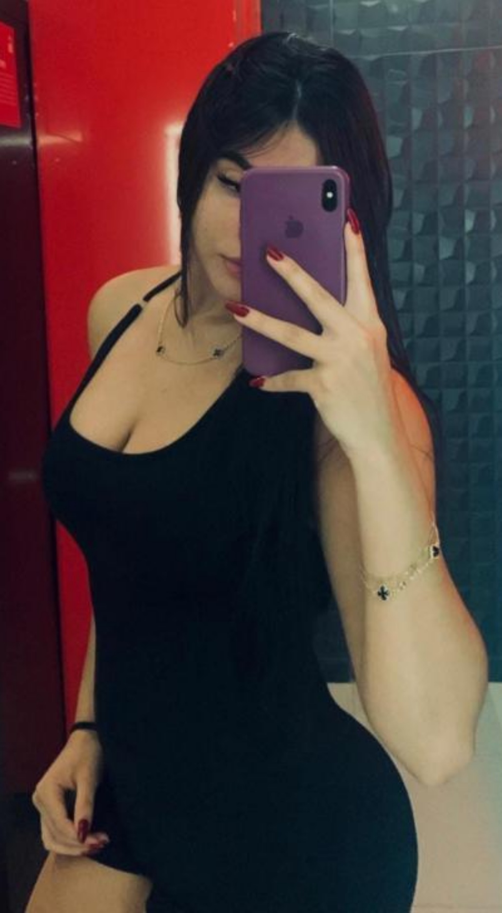 642038893|CATERINA|Chica