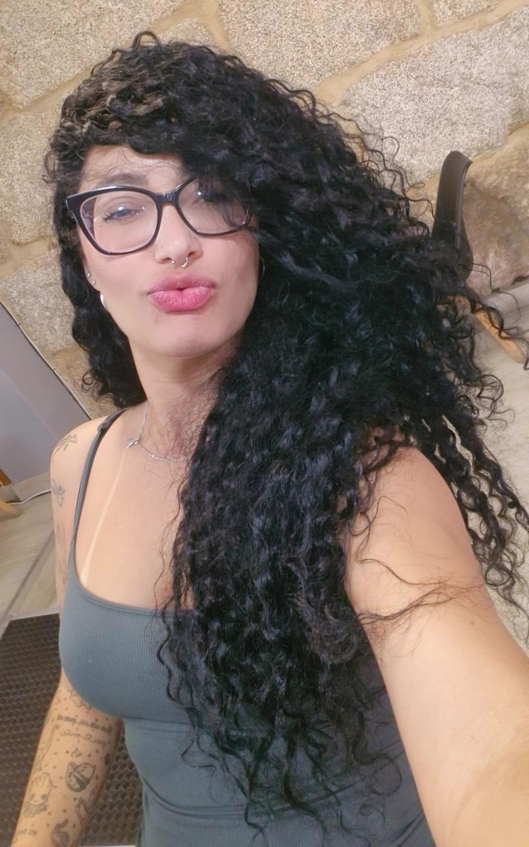 613845000|PAOLA|Puta