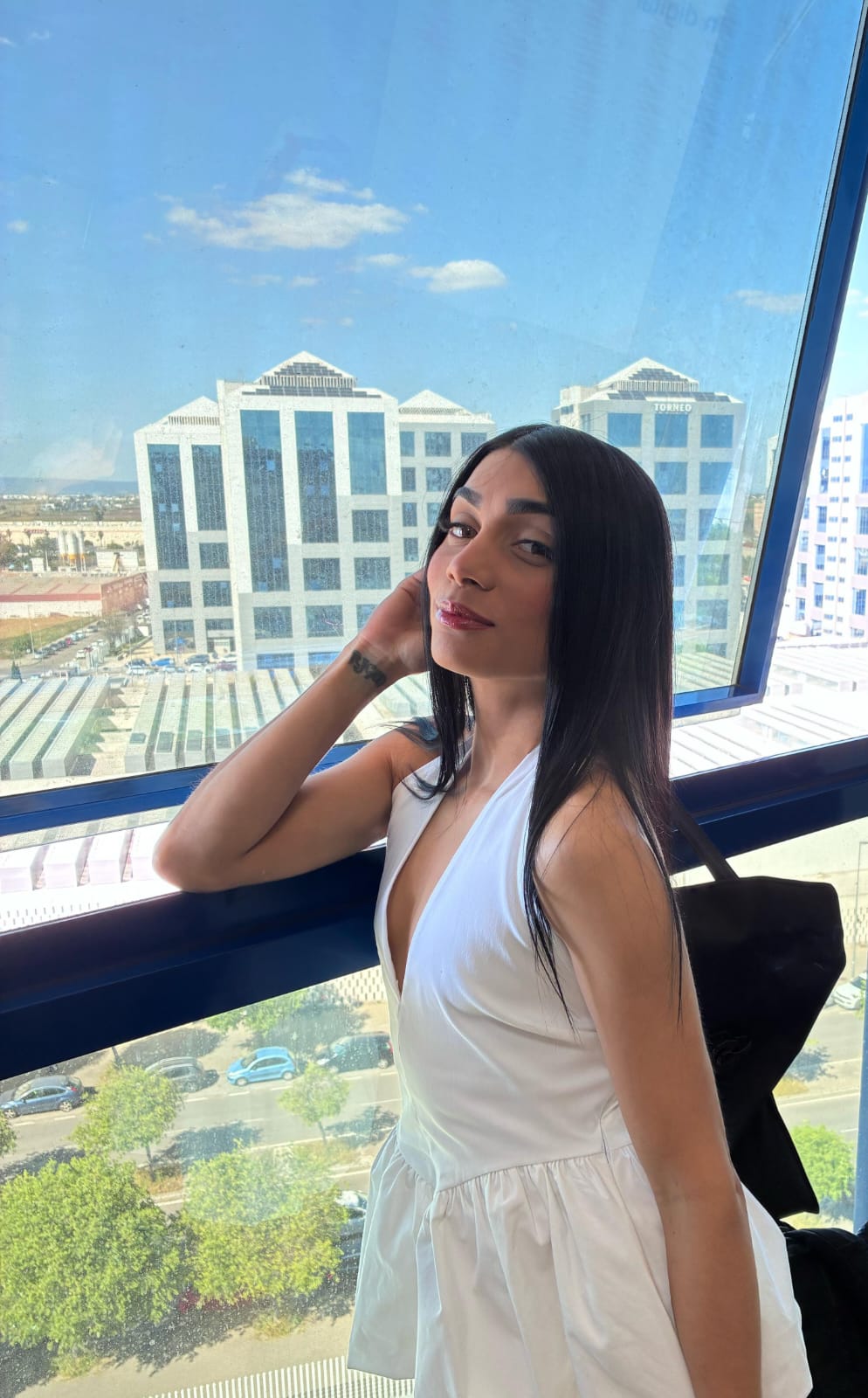 663464676|MICHELLE|Puta