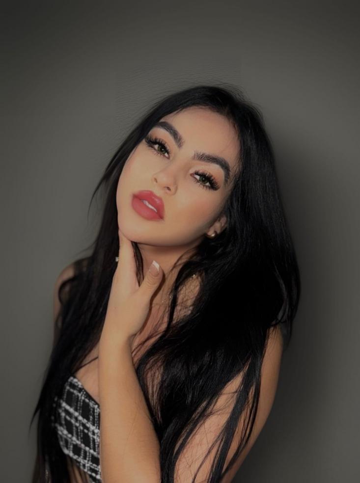 697914641|VALENTINA|Chica