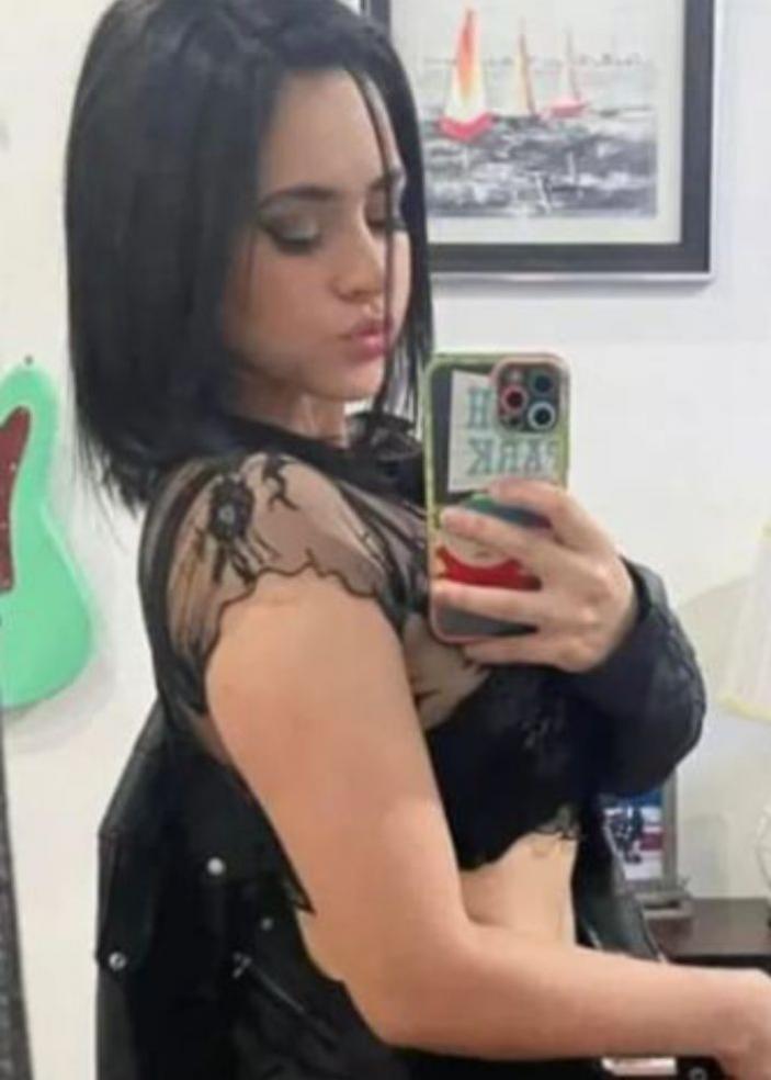 615684434|REYES|Chica