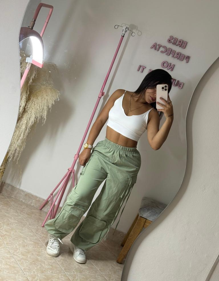 664474282|PAULINA|Chica