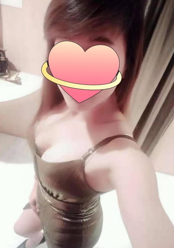 606422776|ICIAR|Chica