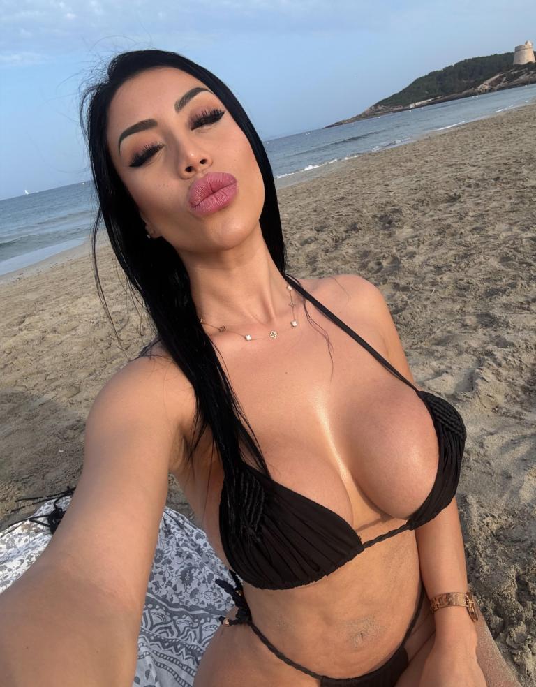 687784752|BRENDY|Chica