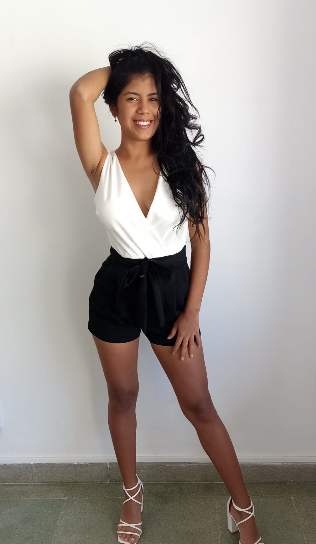 643037034|CAMILA|Chica