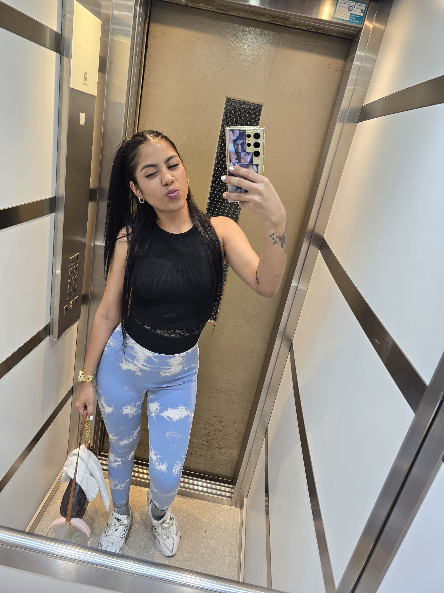 643037034|CAMILA|Chica