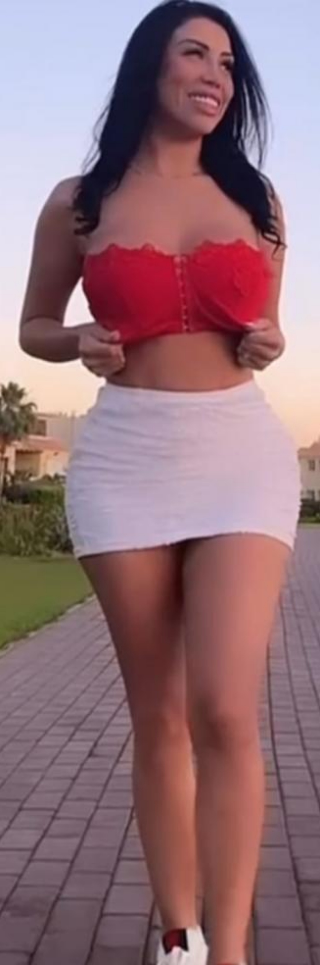687784752|BRENDY|Chica
