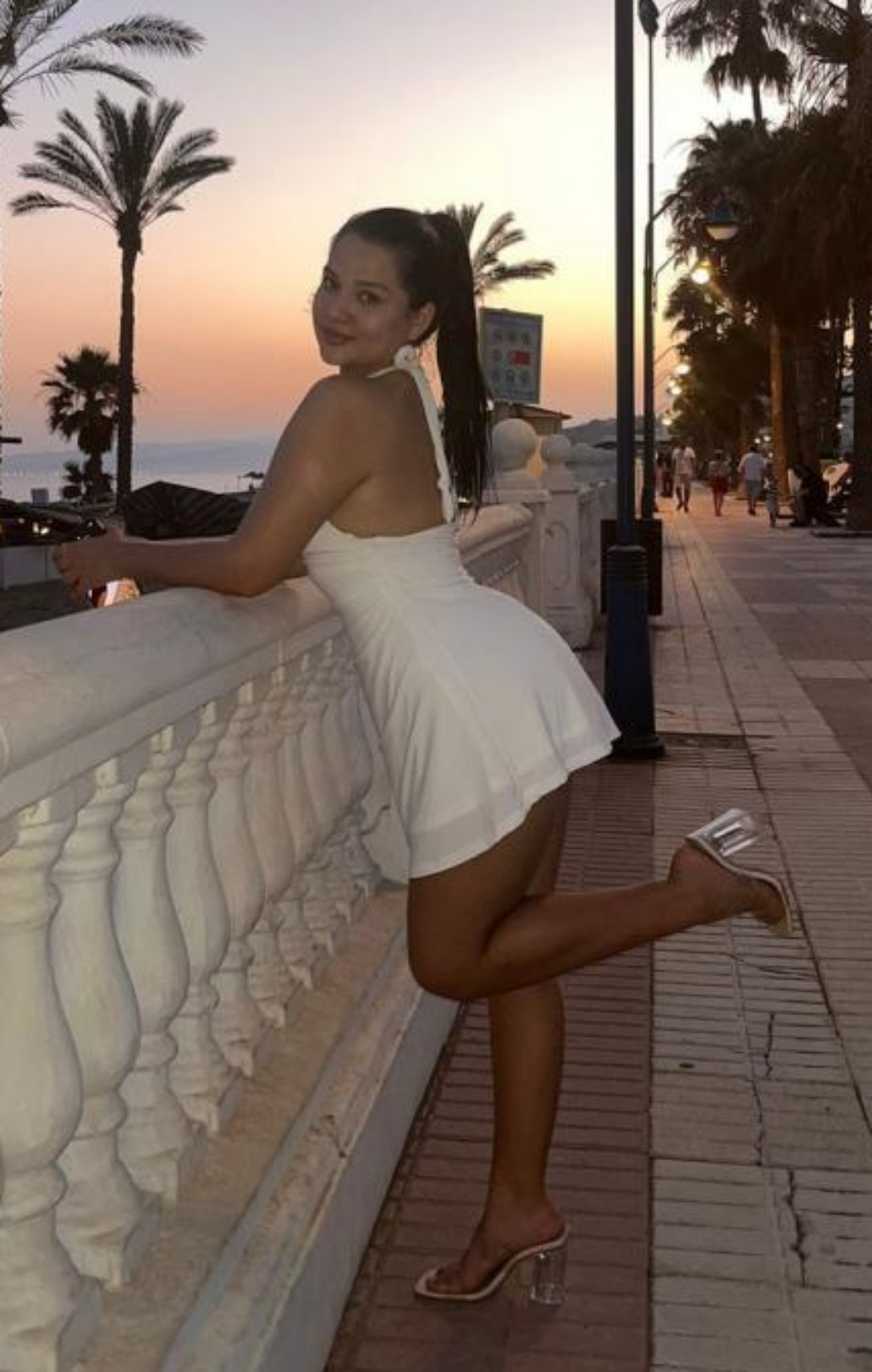 615835966|ARANTZAZU|Chica