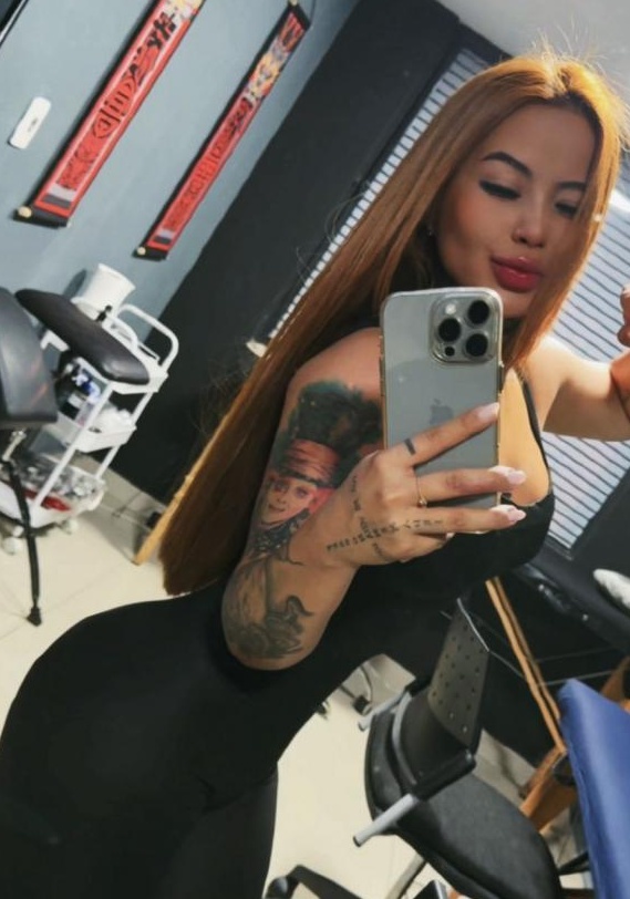 643623690|ANGELA|Chica