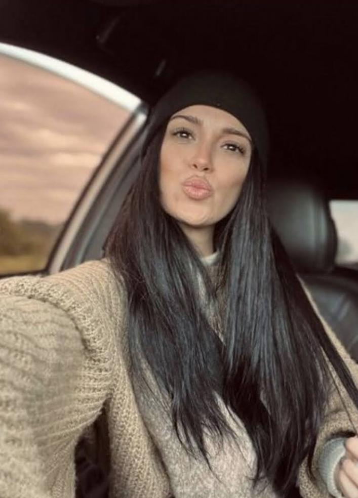 608620123|SILVANA|Chica
