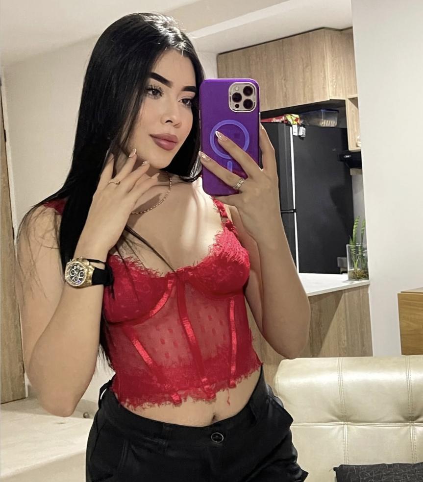 613909915|ZURIÑE|Chica