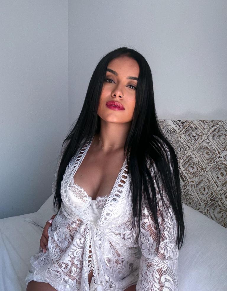 641983454|THAIS|Chica