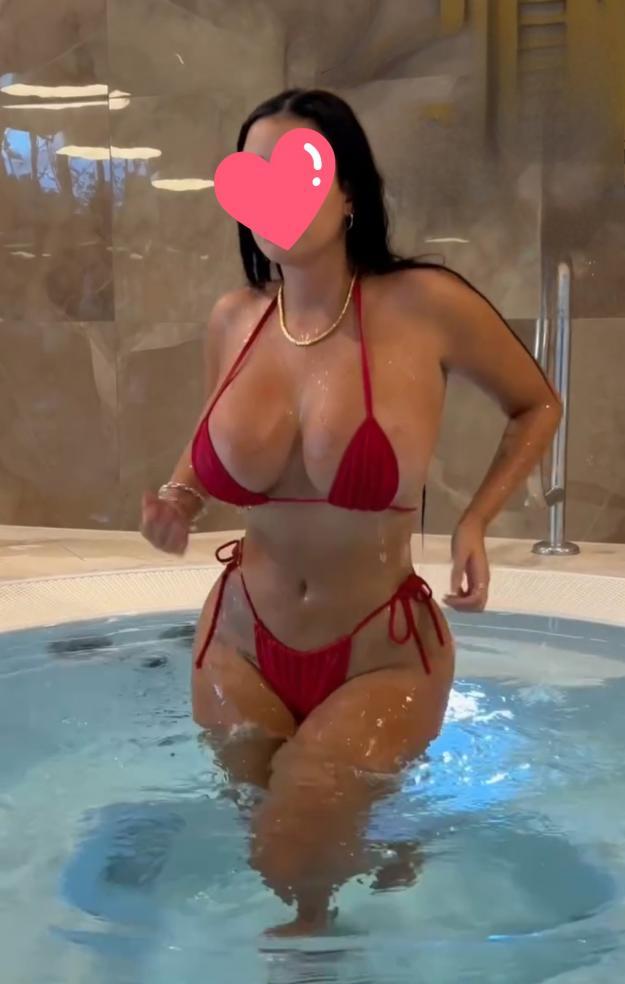 694214696|FINA|Chica