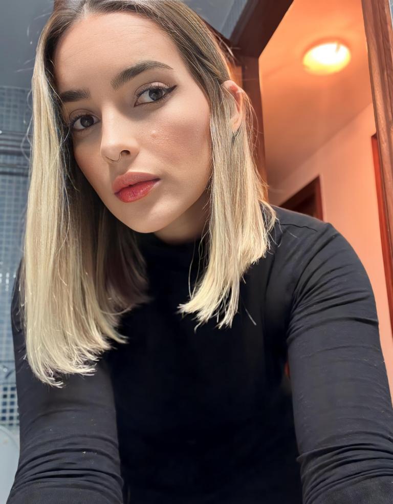 667989316|SARA|Chica