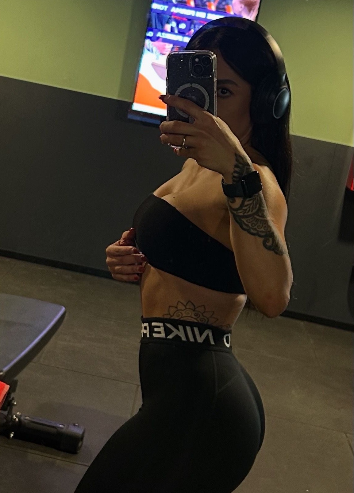678681225|PIETRA|Escort