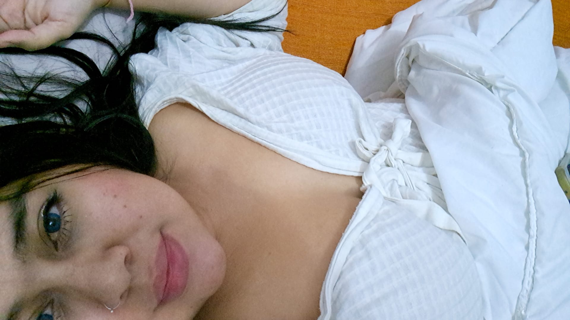 611321384|TATI|Chica