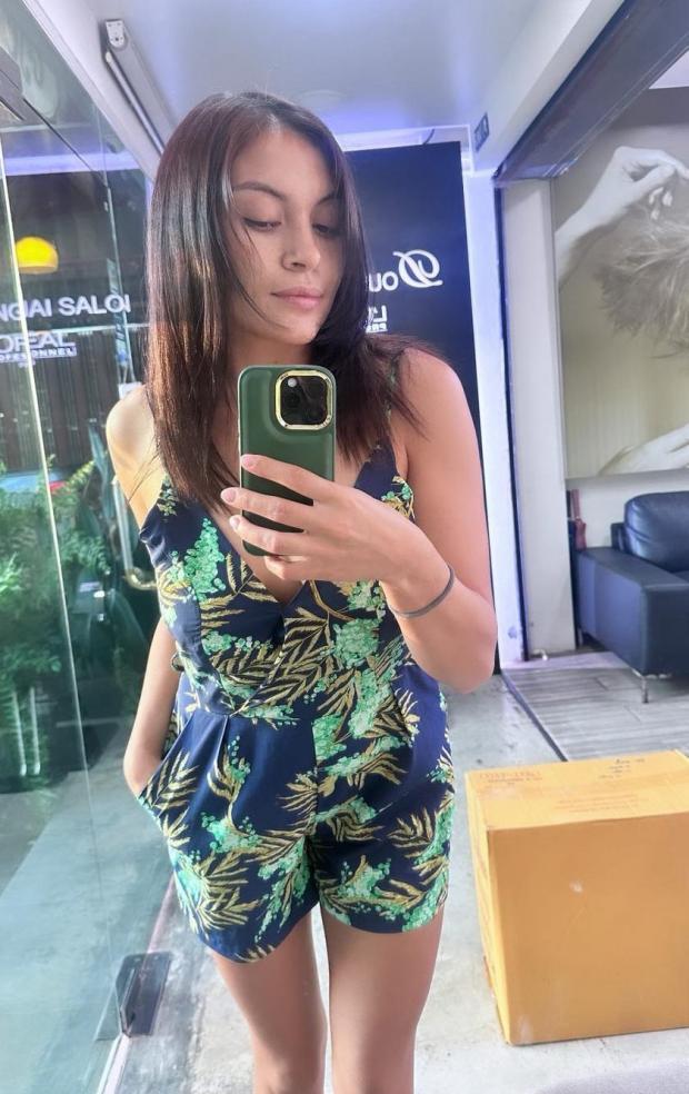 632988893|KARINA|Chica