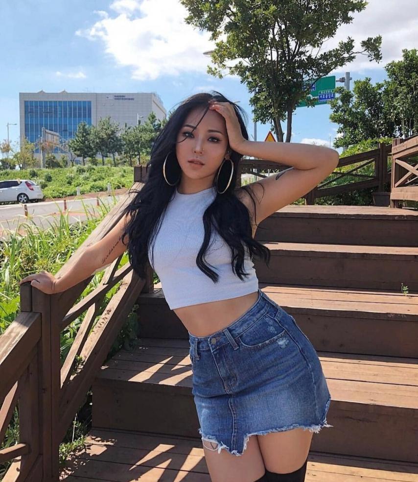 624237546|NEUS|Chica