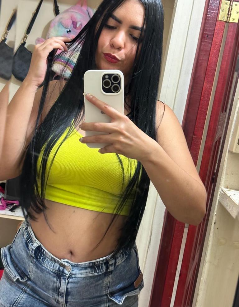 631334029|LUNA|Chica