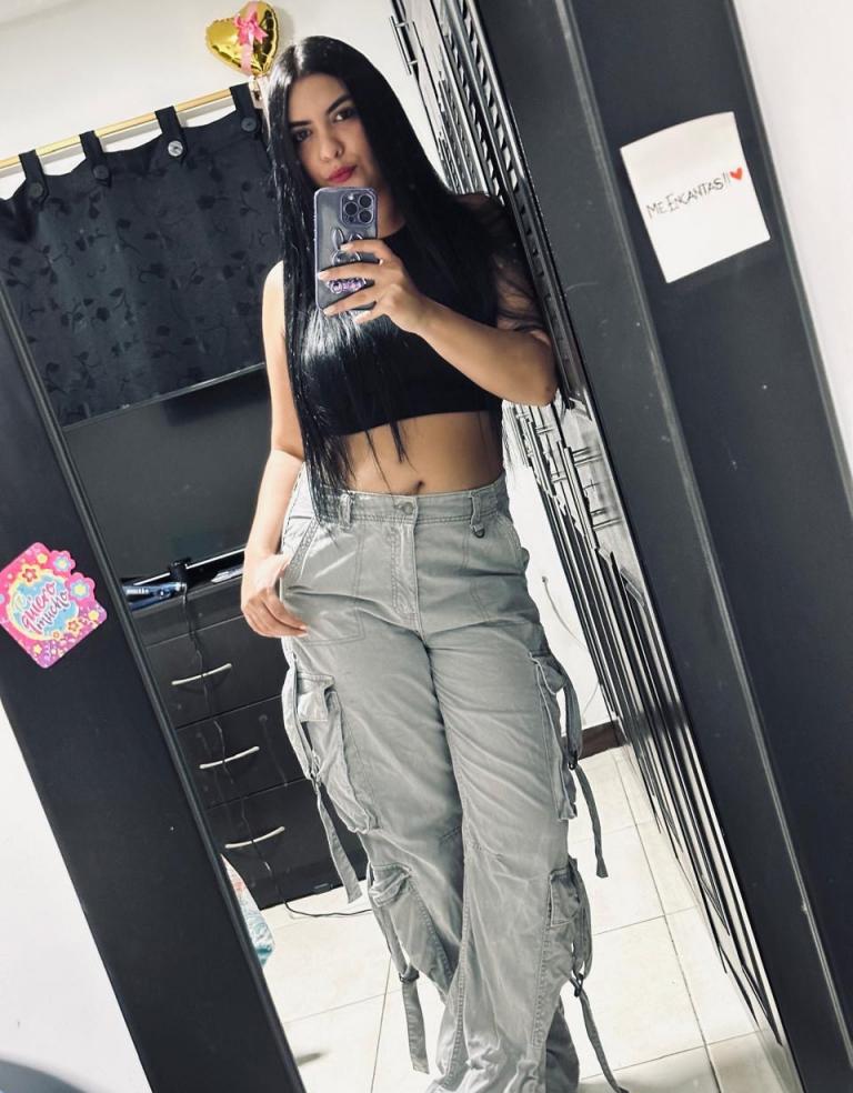 631334029|LUNA|Chica
