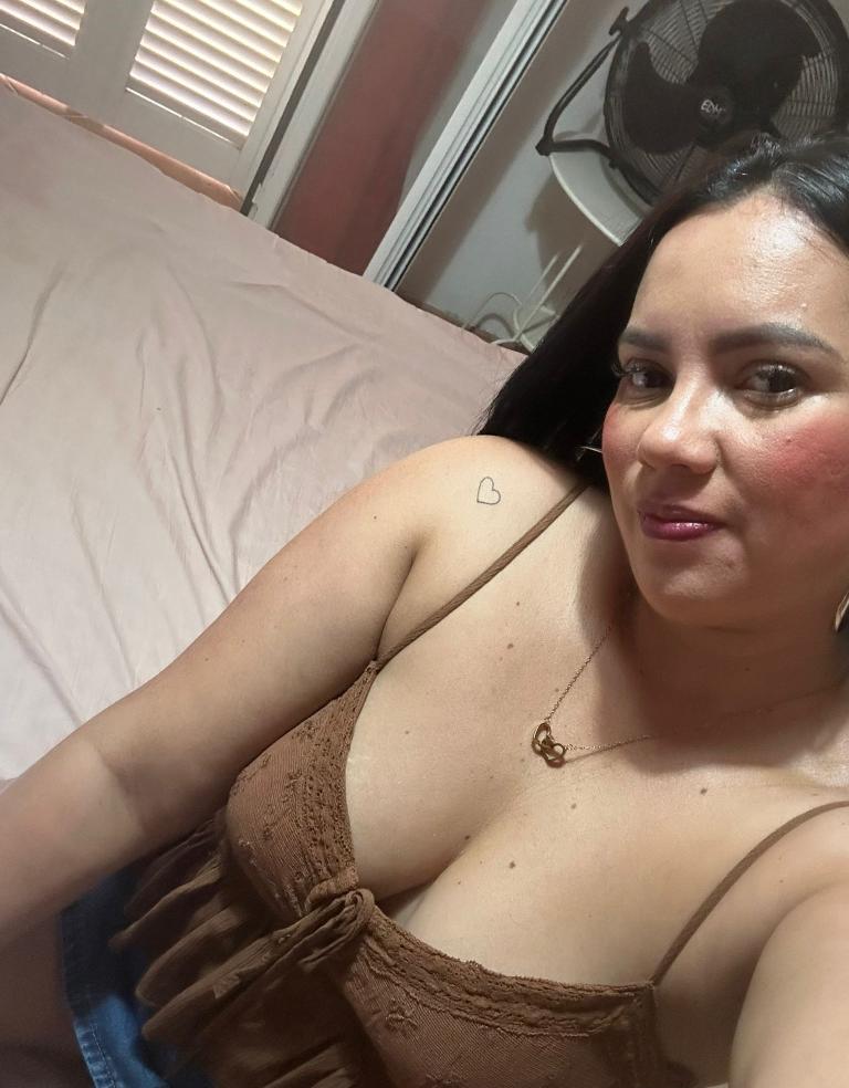 643140173|LUCIA|Chica