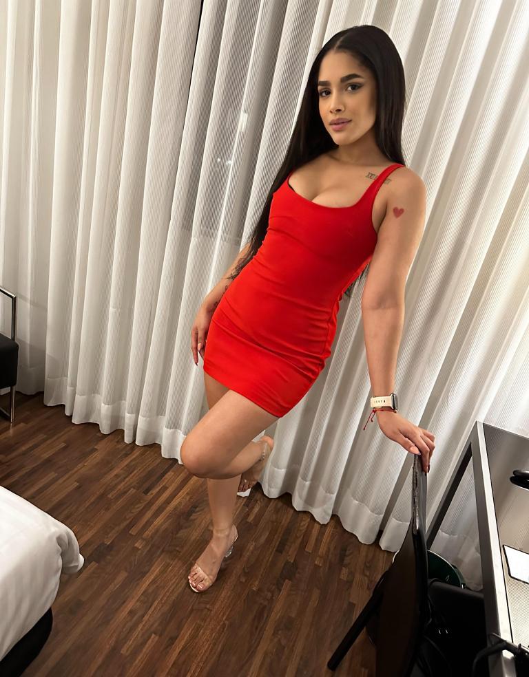 604289134|DESIRÉ|Chica