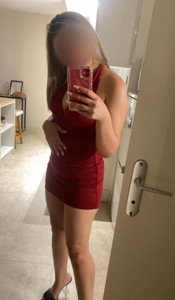 613658805|ANGY|Chica