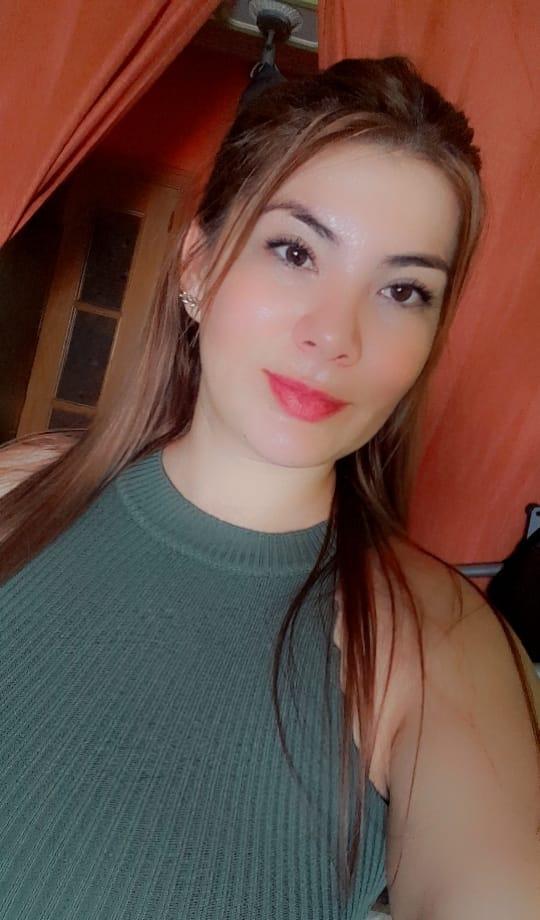 613189884|SOFIA|Chica