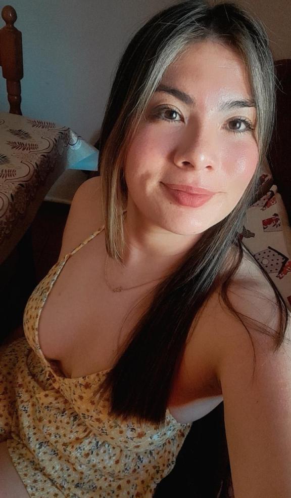 613189884|SOFIA|Chica