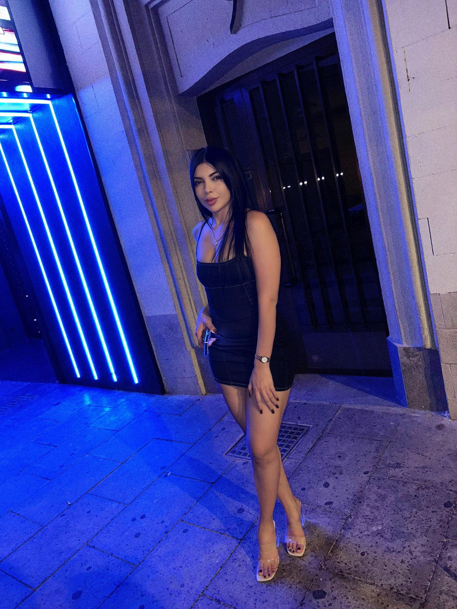 611338974|SOFIA|Chica