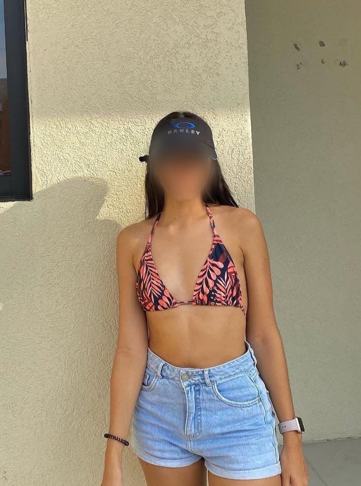 611833483|DANIELA|Escort