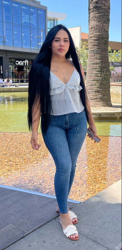 612209262|DANIELA|Chica
